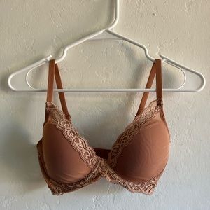 Natori Feathers Plunge Bra